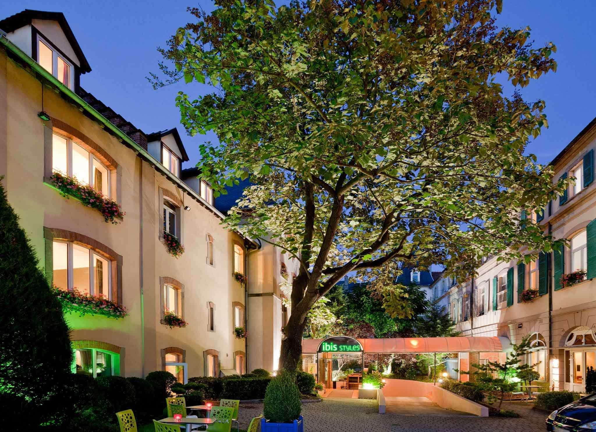 Hotel Ibis Styles Colmar Centre Esterno foto